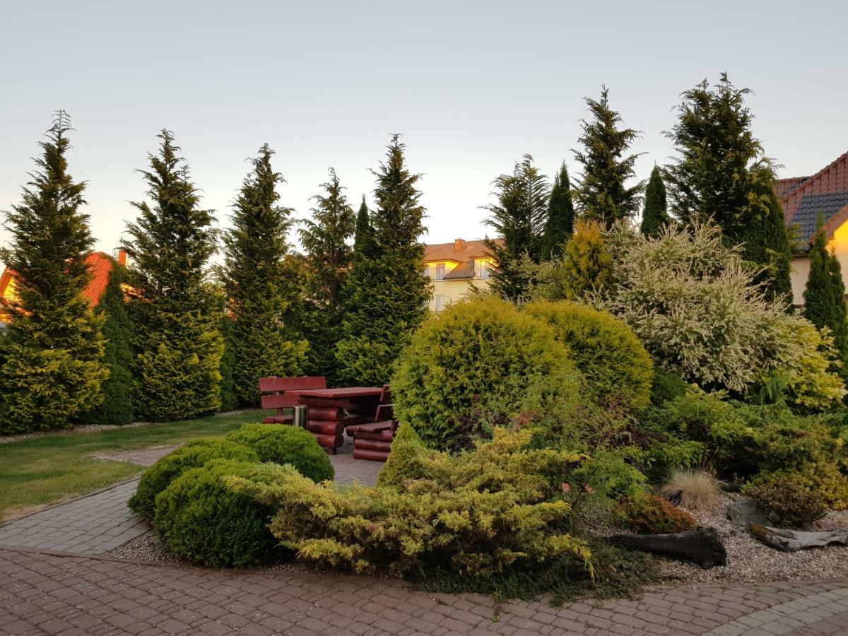 Posejdon Bed & Breakfast Ustronie Morskie Eksteriør bilde
