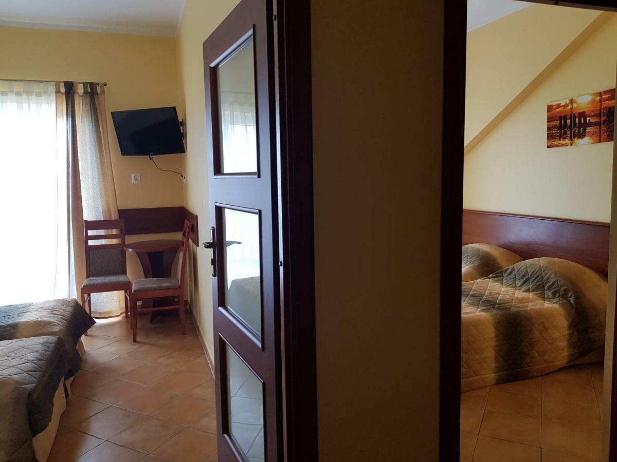 Posejdon Bed & Breakfast Ustronie Morskie Eksteriør bilde